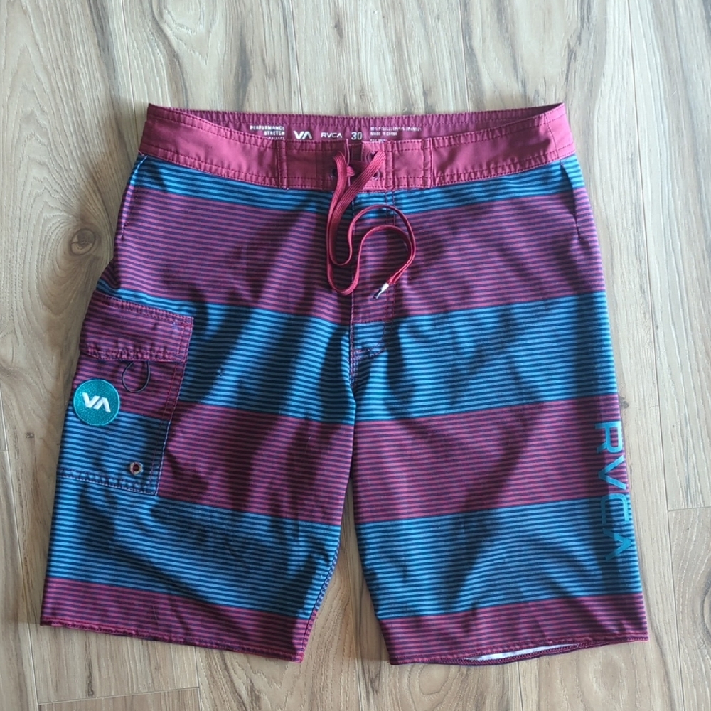 30 RVCA Board Shorts